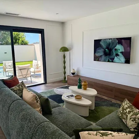 Villa Shaina With Pool For 6 People Artigues-près-Bordeaux